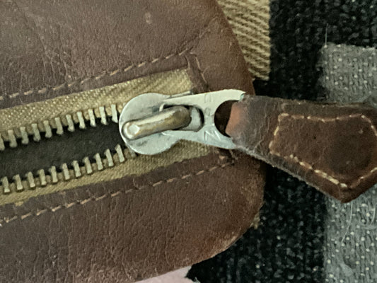 Vintage Leather Zipp Pouch – Mid-Century German Case with CRP Nürnberg Zipper