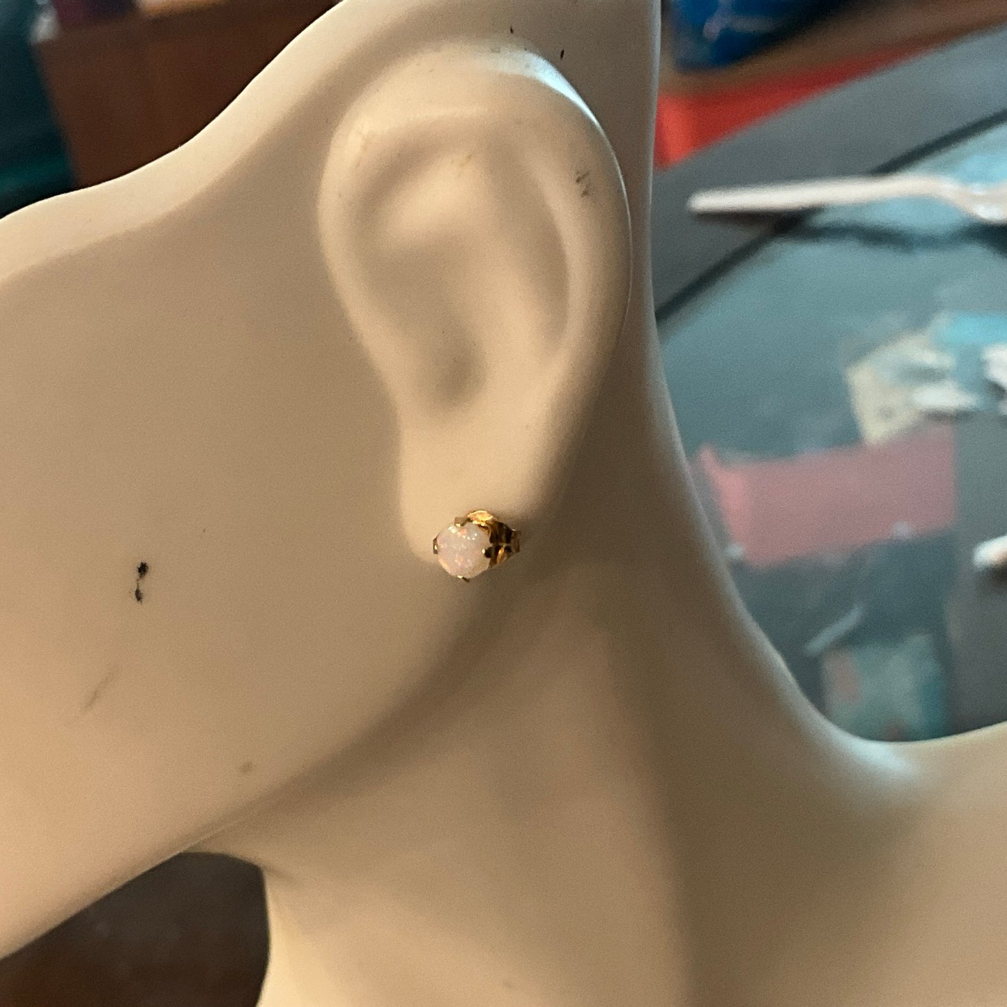14 K Yellow Gold 4mm Opal Stud Earrings