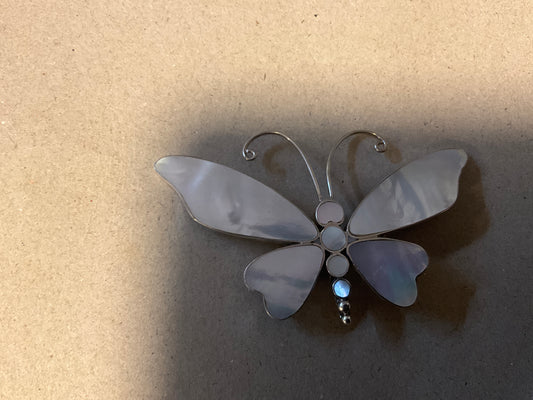 Vintage Mother of Pearl Butterfly Brooch – Silver Tone Inlay