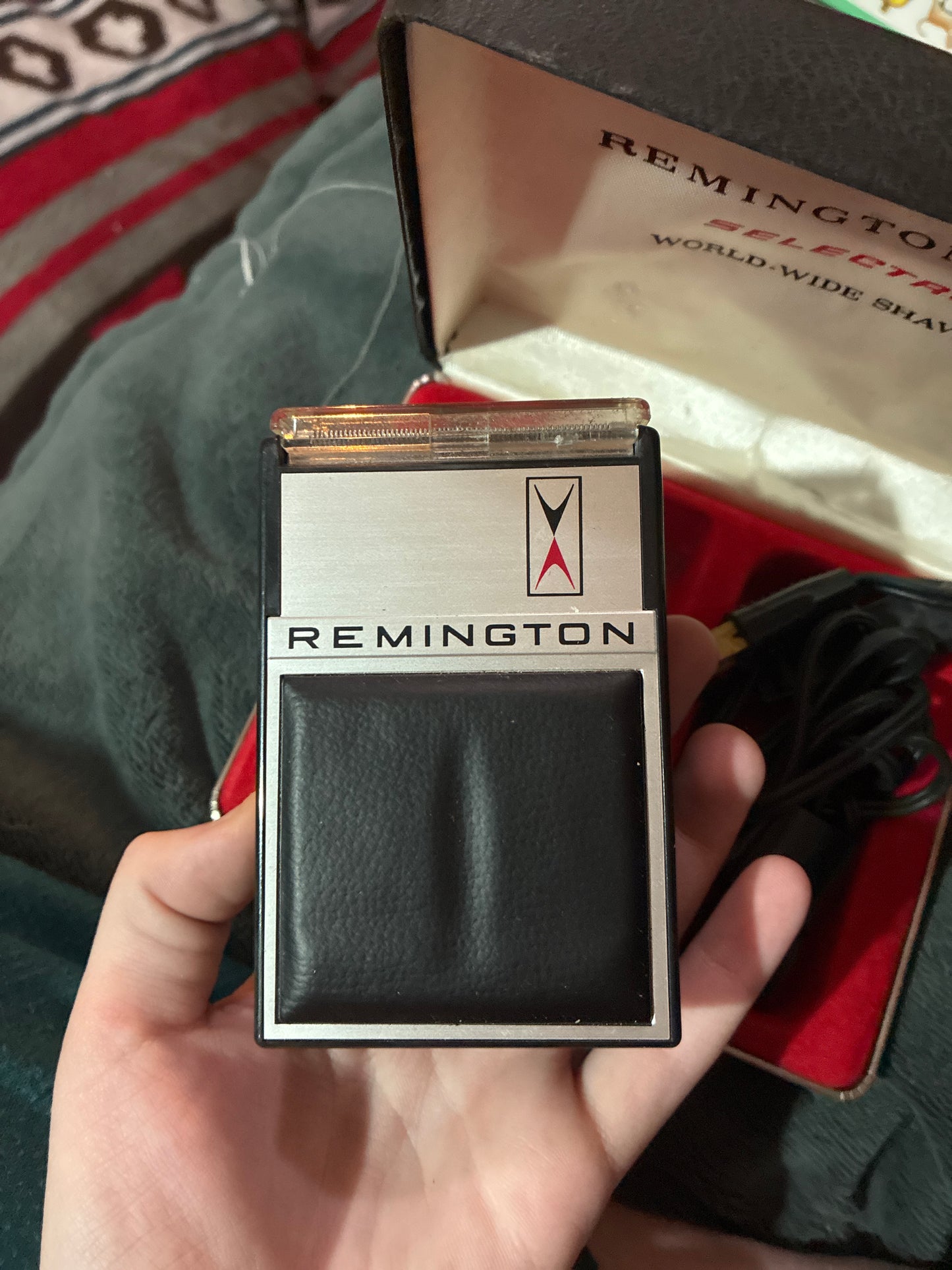 Vintage Remington 200 Selectro Electric Shaver With Original Case & Box