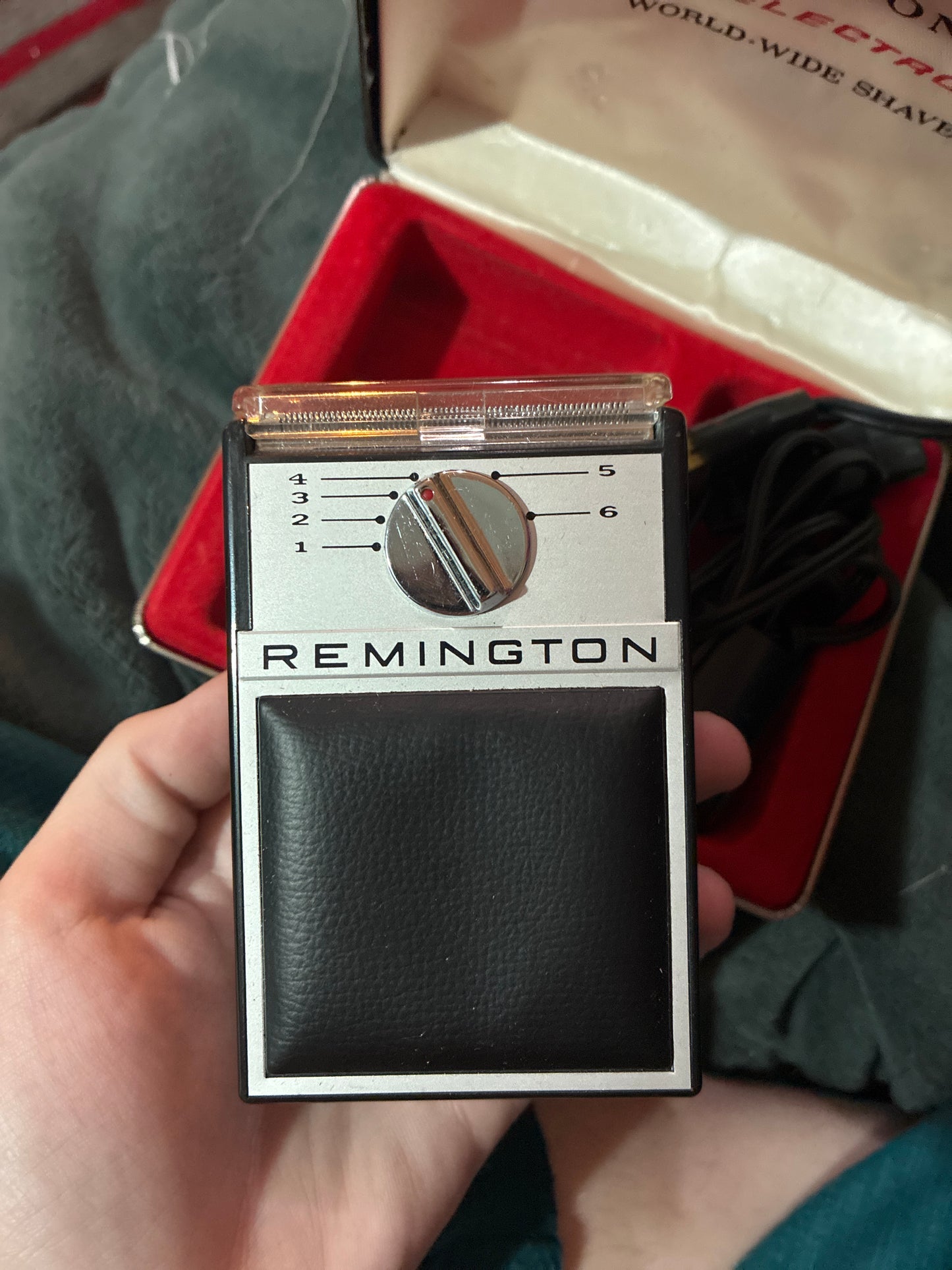 Vintage Remington 200 Selectro Electric Shaver With Original Case & Box