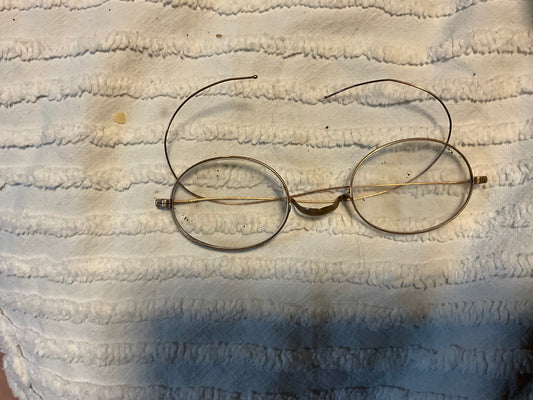 Antique 10k Gold Wire-Rim Spectacles with Riding Temples – c. 1900