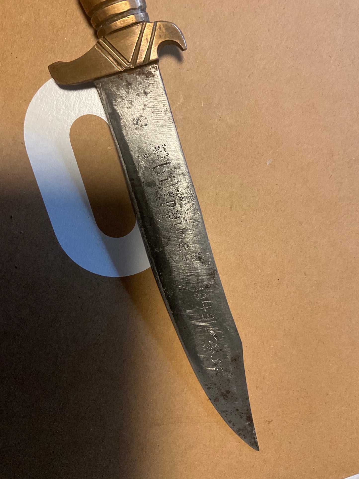 WWII Philippine “Philippines 1945” Guerrilla Fighting Knife – Hand-Carved Wood & Brass Bolo Dagger