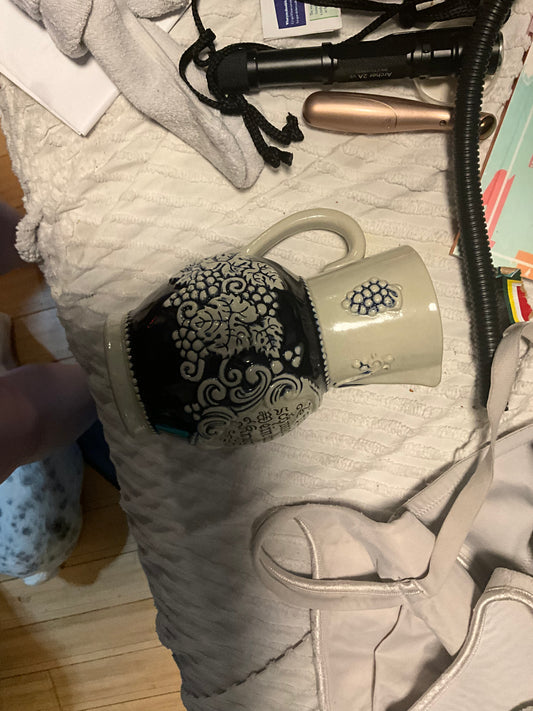 Vintage Gerz German Stoneware Wine Jug – Grape Motif – MADE IN GERMANY – Model 2956